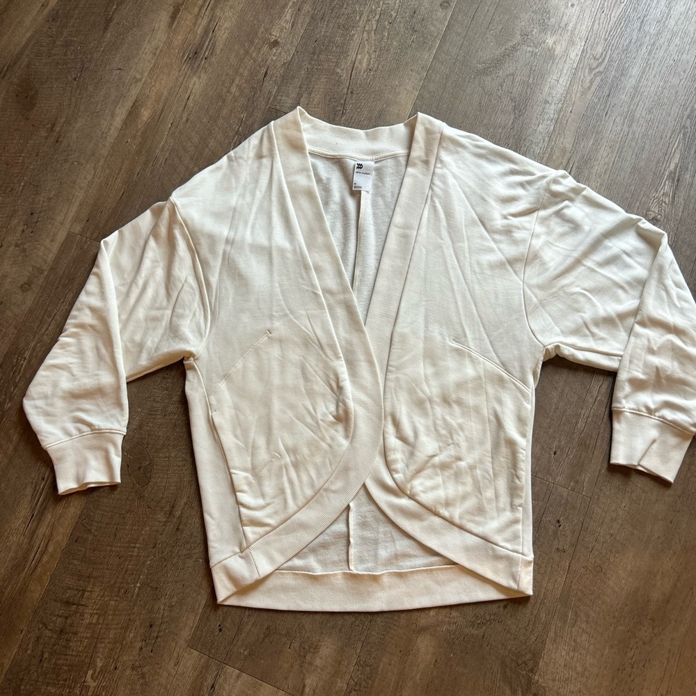 All In Motion Cream Open Front Wrap Cardigan – Size M – Soft Modal Blend
